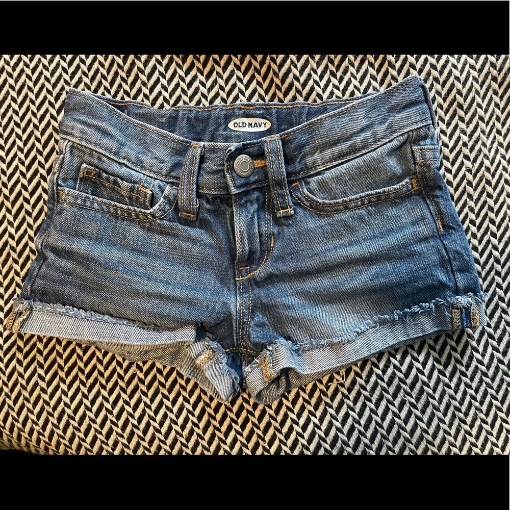 Girls Old Navy jean shorts